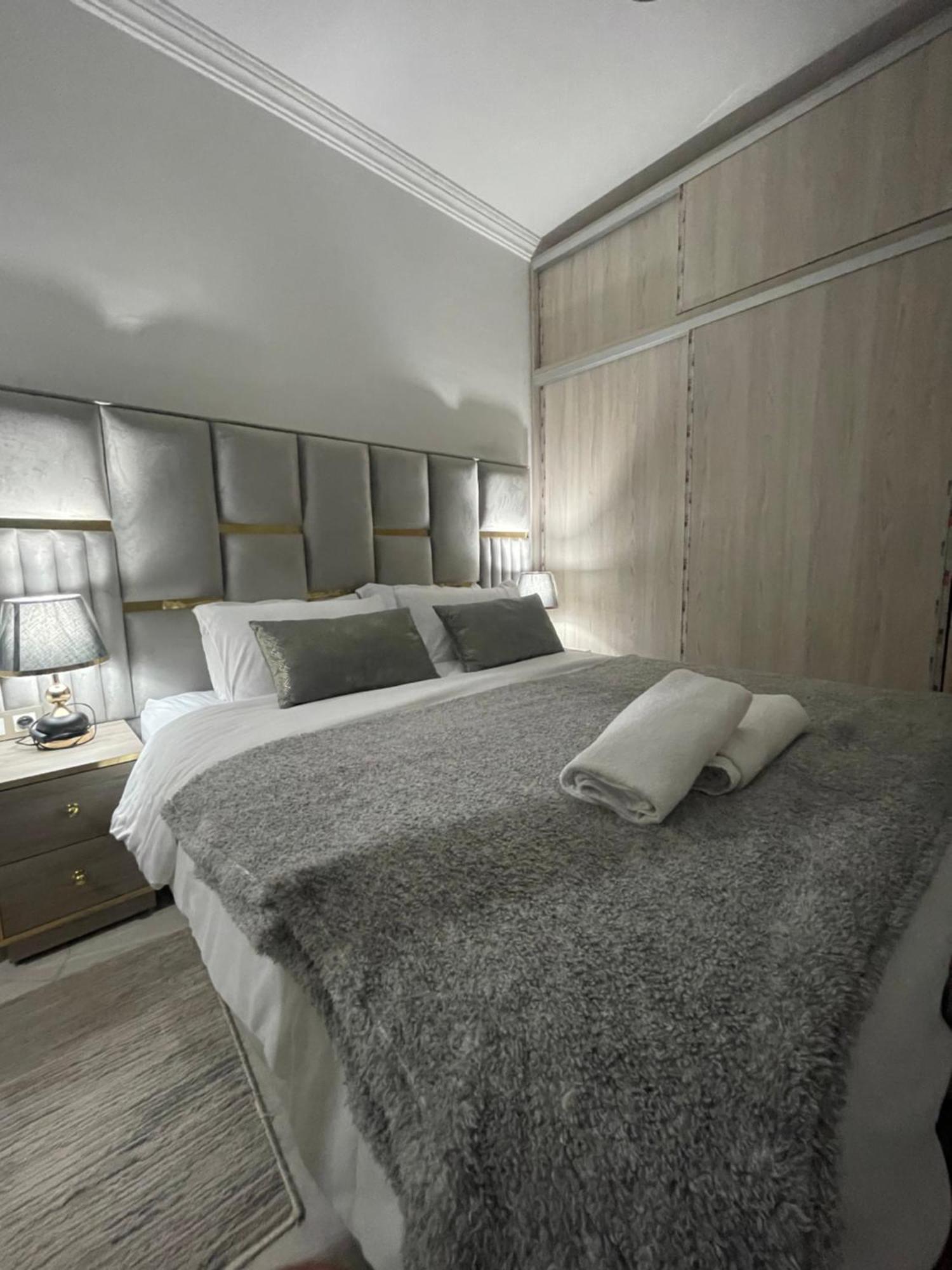 Chic Et Moderne Au Coeur De La Apartment
